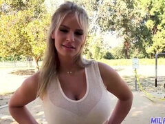 Cul, Gros seins, Blonde, Sucer une bite, Plantureuse, Queue, Hard, Hd