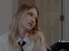 Blonde, Famille, Doigter, Hd, Lesbienne, Mère que j'aimerais baiser, Belle mère, Uniforme