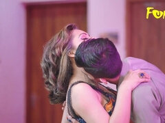 18 jahre, Arsch, Verrückt, Selbstgemacht, Indisch, Pov, Flotter dreier, Nass