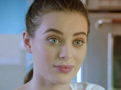 In den arsch, Arsch, Schönheit, Kehlenfick, Aufs gesicht abspritzen, Hardcore, Rasiert, Titten