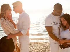 デカ尻, デカチン, デカパイ, フェラチオ, バック, フォアサム, 異人種間, ティーン