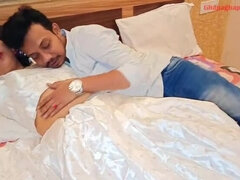 18 jaar, Pijpbeurt, Indisch, Zoenen, Tepels, Kut duiken, Zusters, Stiefmoeder