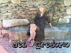Mel Gresopio - Photos posing 2