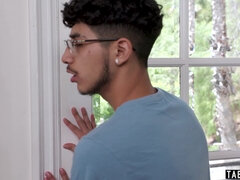 Plantureuse, Gorge profonde, Queue, Famille, Doigter, Mère que j'aimerais baiser, Maman, Branlette espagnole