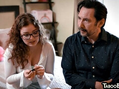 Amateur, Bizarro, Mamada, Tetas naturales, Pequeña, Sexo soft, Medias largas