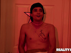 Gros seins, Sucer une bite, En levrette, Léchez, Mère que j'aimerais baiser, Chatte, Espagnole, String