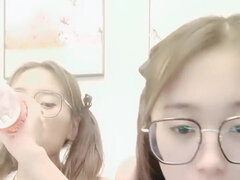 Enthousiasteling, Aziatisch, Chinees, Seksspeelgoed, Harig, Lesbisch, Masturbatie, Tweelingen