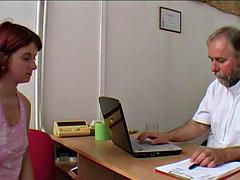 Bruinharig, Gynaecoloog, Roodharige vrouw