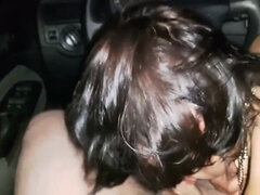 Vollbusig, Auto, Sperma im mund, Kehlenfick, Europäisch, Aufs gesicht abspritzen, Muschi, Titten