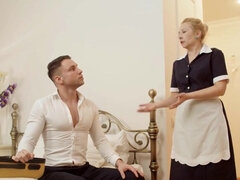 Rubia, Mamada, Hotel, Mucama, Maduro, Madres para coger, Ruso, Uniforme