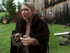 Bondage discipline sadomasochisme, Grote mammen, Blond, Gebondenheid, Dominatie, Vernedering, Openbaar, Tatoeage