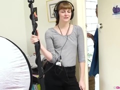 За кадром, Большие сиськи, Брюнетки, Хд, Под юбкой, Подглядывание