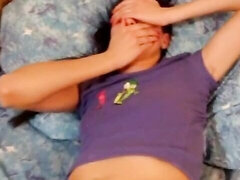 Grosse bite, Sucer une bite, Ivre, Petite femme, Chatte, Rasée, Maigrichonne, Adolescente