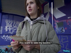 Amateur, Brunette brune, Queue, Seins naturels, Pov, Russe, Jarretelles, Nénés