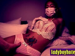 Leie, Asiatisch, Arsch, Grosse titten, Lingerie, Pov, Transfrau, Ablutschen