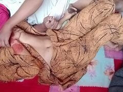 Tante, Pijpbeurt, Vies praten, Vriendin, Indisch, Kut duiken, Kousen, Oom