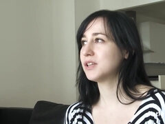 Brooklyn Pleasures Herself For Us To See