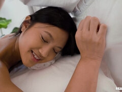 Morena, Polla, Atragantadas, Masaje, Aceite, Tailandés, Tetas, Mojado