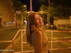 気狂い, エロティック, ヌード, アウトドア, オマンコ, ヤリマン, 一人, 濡れ