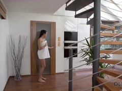 18 ans, Chambre à dormir, Hd, Mature, Douche, Dormant, Adolescente