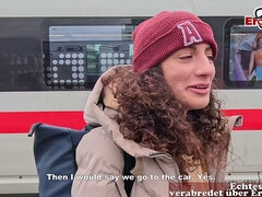 18 años, Amateur, Papá, Alemán, Hd, Madres para coger, Público, Tren