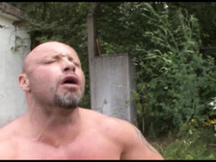 Leie, Blasen, Europäisch, Aufs gesicht abspritzen, Hardcore, Riesig, Im freien, Rasiert