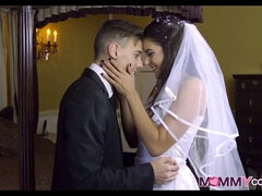 Grote mammen, Pijpbeurt, Brijd, Hd, Moeder die ik wil neuken, Zoon, Trio, Vrouw