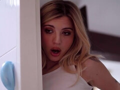 Rubia, Penetracion con dedos, Besar, Lesbiana, Pequeña, Estrella porno, Coño, Tetas