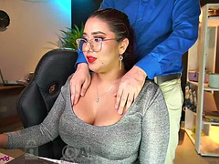 Большие сиськи, Минет, Брюнетки, Парочка, Латиноамериканки, Рыжие, Секретарша, Сиськи