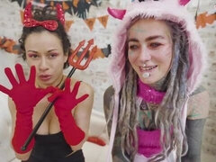 デカ尻, デカパイ, ディルド, 指いじり, キス, なめる, 下着, オナニー