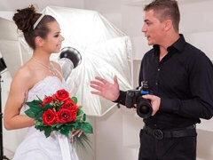 18 jaar, Grote lul, Pijpbeurt, Hondjeshouding, Natuurlijke tieten, Slipje, Kousen, Tieten likken