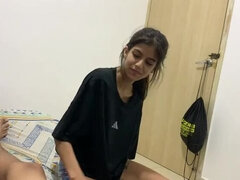 Hot Stepsister Arrives at Night and Wants Me to Touch Her - Homemade Latina Creampie