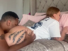 Leie, Arsch, Grosser arsch, Grosse titten, Verrückt, Interrassisch, Muschi, Titten