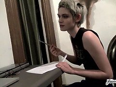 Universidad, Residencia universitaria, Emo, Sexo duro, Hd, Besar, Cabello corto, Flaco