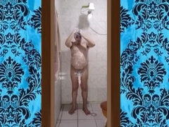 O Meu Banho Gostoso Com o Pau Duro 012