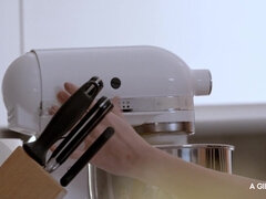 Grote kont, Blond, Bruinharig, Hongaars, Keuken, Likken, Orgie, Trio