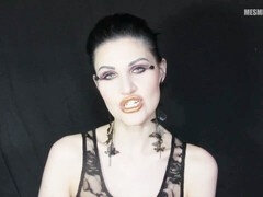 gazing into my eyes - (Lady Mesmeratrix's own creation)