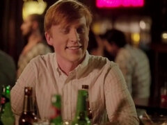 Vollbusig, Klassisch, Gehörnter ehemann, Kehlenfick, Nippel, Muschi, Flotter dreier, Ehefrau