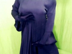 Steamy audio of burqa-clad Indian couple hooking up with a housewife