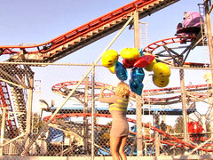 Sucer une bite, Voiture, En levrette, Lunettes, Talons, De plein air, Pov, Jarretelles