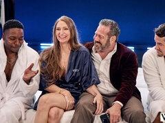 Grote kont, Grote lul, Pijpbeurt, Sperma shot, Hondjeshouding, Groepseks, Interraciaal, Moeder die ik wil neuken