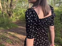 18 ans, Belle grosse femme bgf, Conversation vulgaire, Fétiche, Hd, De plein air, Solo, Sous la jupe