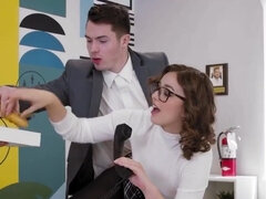 Брюнетки, Семяизвержение, Фильмы целиком, Ласковые ручки, Секс без цензуры, Хд, В офисе, Порнозвезда