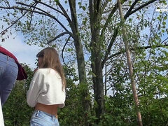 Derrière les coulisses, Sucer une bite, Éjaculer dans la bouche, En levrette, Hd, Léchez, De plein air, Rasée