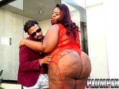 Curvy black Brazilian BBW Thammy Leviamont rides a massive black cock