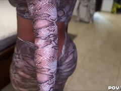 Leie, Arsch, Blasen, Schwanz, Hundestellung, Latina, Milf, Pov