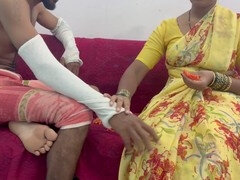 18 jaar, Tante, Grote lul, Stel, Indisch, Stiefmoeder, Tiener