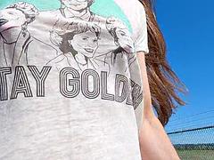 Grosse titten, Windel, Milf, Nippel, Im freien, Öffentlich, Dusche, Titten