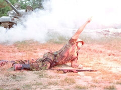 軍人, 黒人, フェラチオ, 茶髪の, バック, 手コキする, 剃毛, ティーン