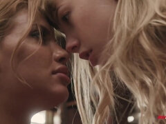 Поза 69, Жопа, Блондинки, Сумасшедшие, Сидя на лице, Лесбиянка, Киски, Сиськи